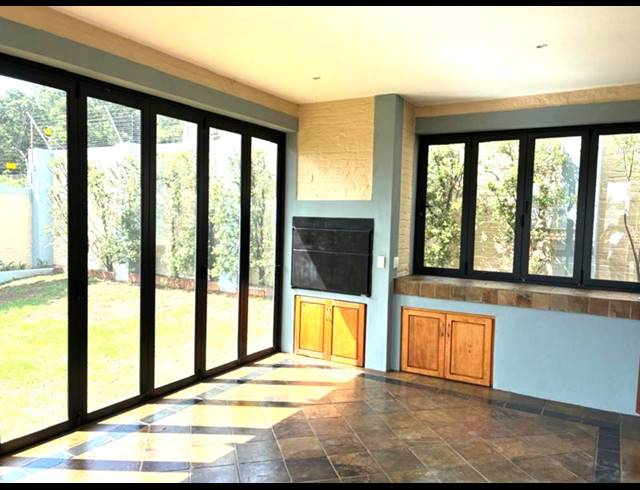 4 BEDROOM PROPERTY TO RENT IN WATERKLOOF RIDGE